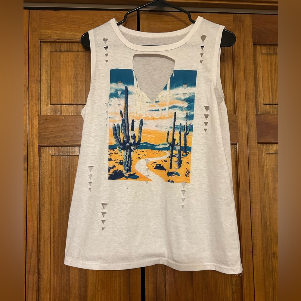 White Sleeveless Desert Graphic Tank Top
